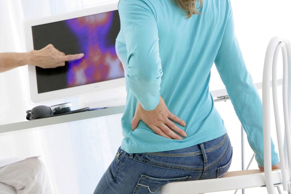 Die Behandlung der Osteochondrose wird je nach Diagnose verordnet.